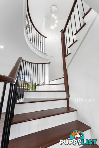 12 Slessor Avenue LYNBROOK VIC 3975