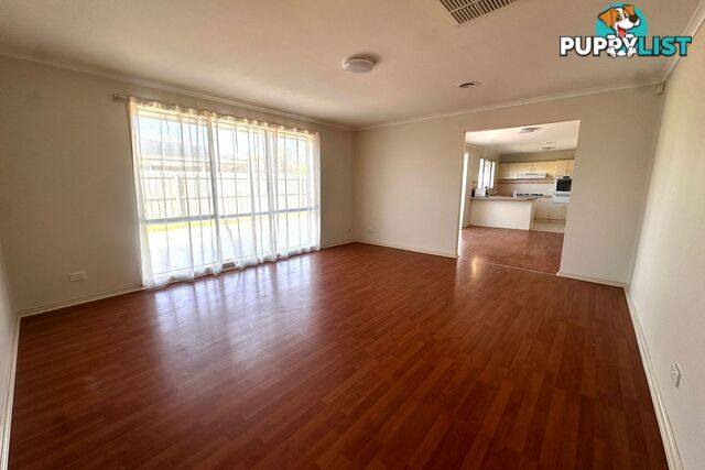 17 Oakman Way HAMPTON PARK VIC 3976