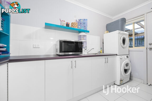 2/13 Luca Place PAKENHAM VIC 3810