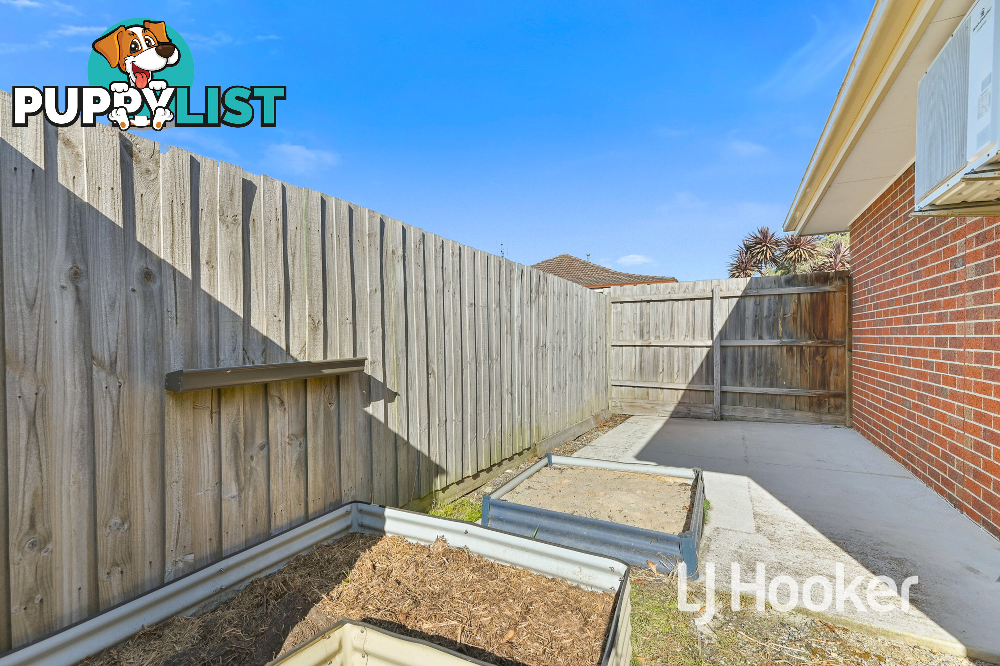 2/13 Luca Place PAKENHAM VIC 3810