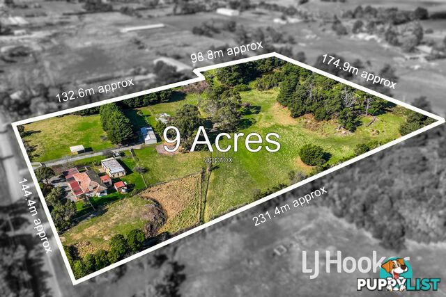 16 Meadow Road DEVON MEADOWS VIC 3977