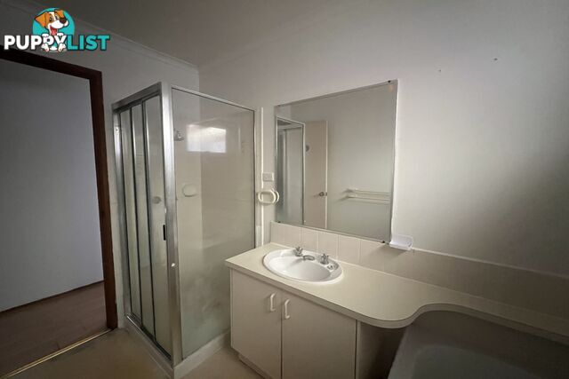 87 Warana Drive HAMPTON PARK VIC 3976