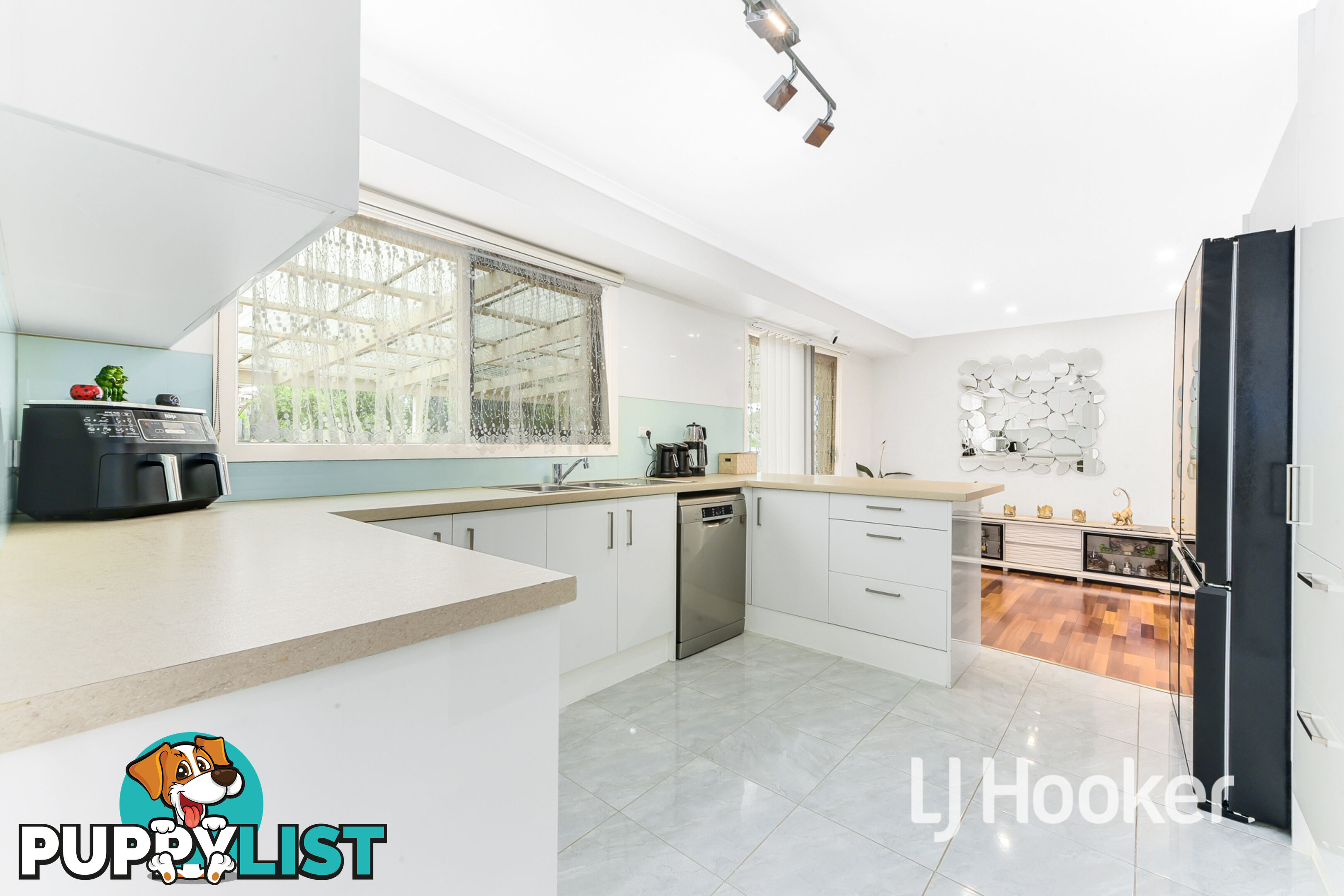 16 Marjoram Close HALLAM VIC 3803