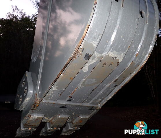 New 3-7 ton (45mm pin) 350mm Kubota Excavator Digging GP Bucket
