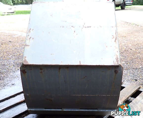 New 4-15 ton 600mm Doherty Excavator Deep Trenching Banana GP Bucket, No Headstock
