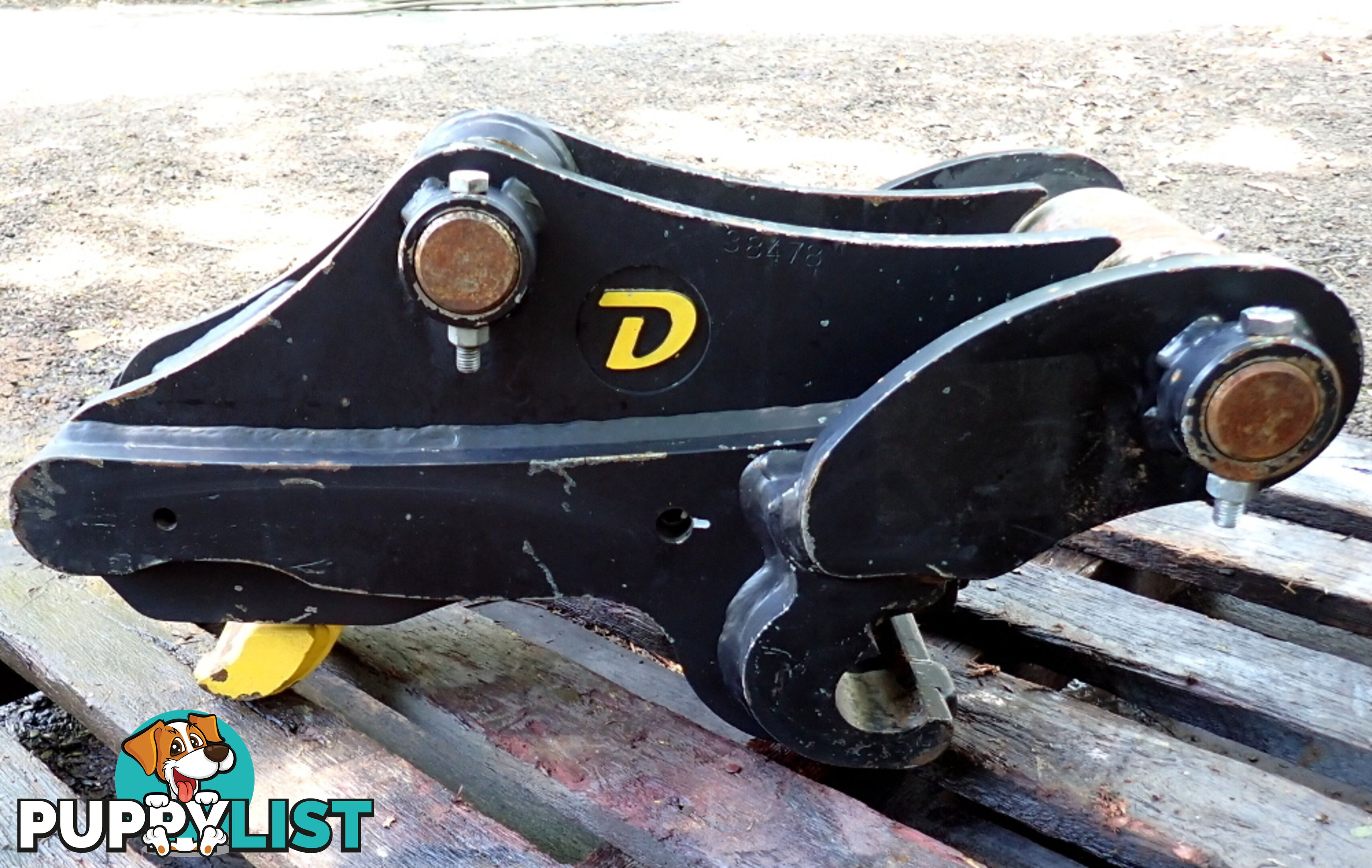 New Case 590ST Backhoe (44.45/50mm pin) Doherty Hydraulic Quick Hitch Coupling