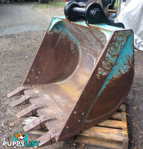 15-30 ton (80mm pin) 1200mm Kobelco Excavator GP Digging Bucket