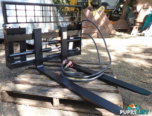 New 1.5 ton Pallet Forks Positioner Skid Steer, Track Loader, Tractor