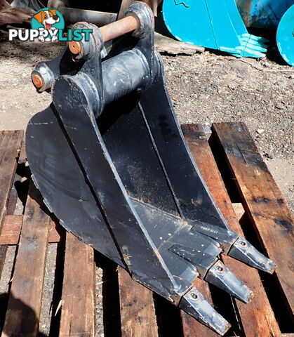 New 1.5-4 ton (35mm pin) 300mm AHE Excavator Digging GP Bucket (High Capacity)