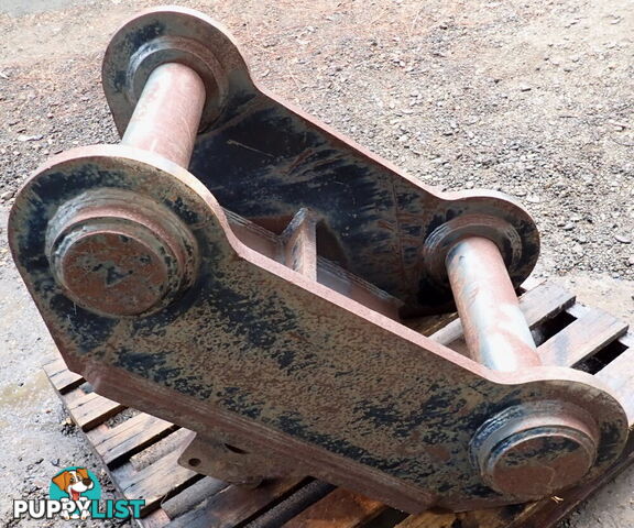 35-80 ton (130/115mm pin) Excavator Headstock Hitch Mounting Plate