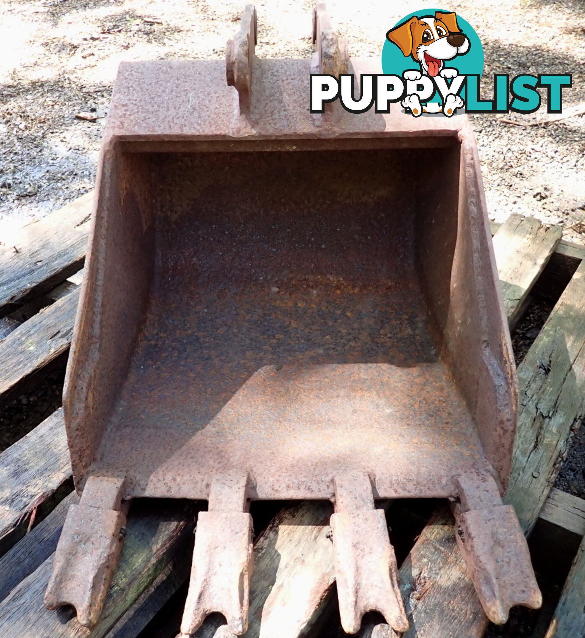 29mm pin, 450mm Excavator & Backhoe GP Digging & Trenching Bucket