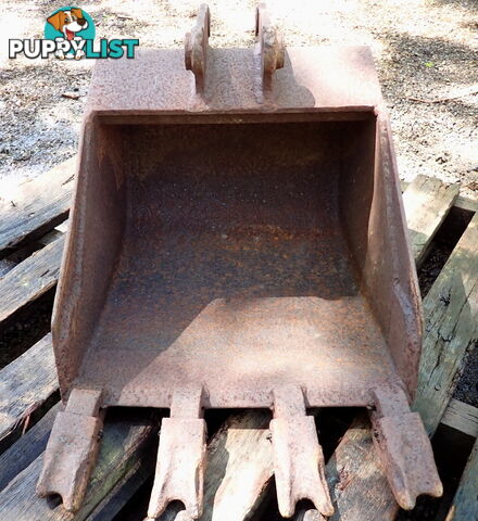 29mm pin, 450mm Excavator & Backhoe GP Digging & Trenching Bucket