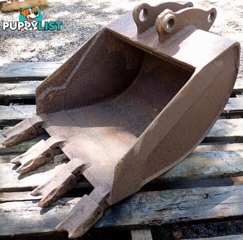 29mm pin, 450mm Excavator & Backhoe GP Digging & Trenching Bucket