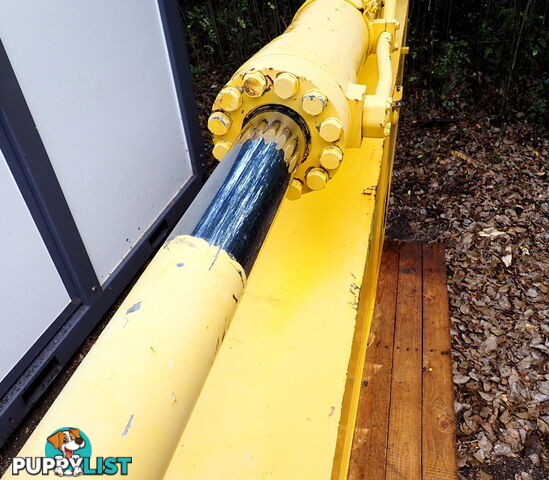 Barely used Komatsu PC400/PC450 Excavator Dipper Arm Stick, Bucket Ram & Linkages