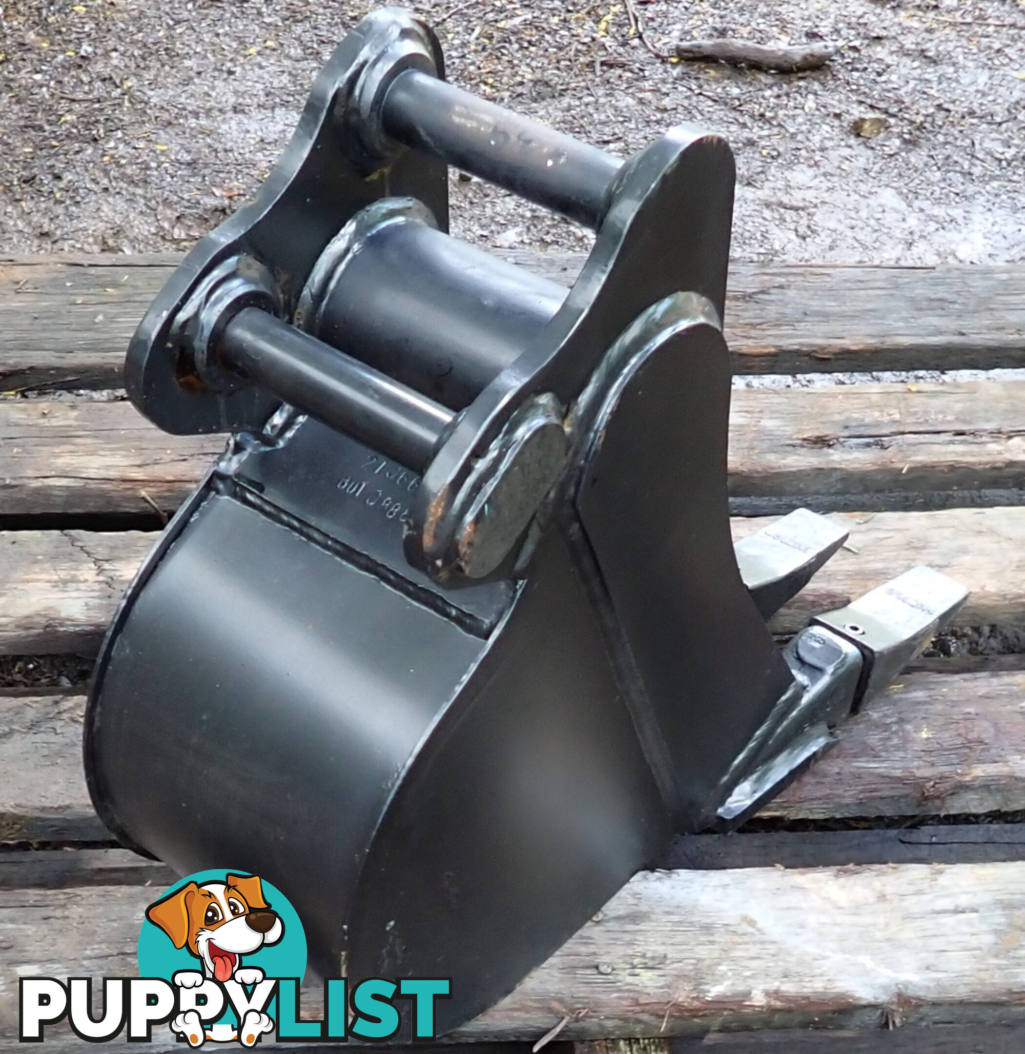 New 1-3 ton (30mm pin) 200mm Excavator GP Digging & Trenching Bucket