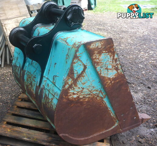 15-30 ton (80mm pin) 1200mm Kobelco Excavator GP Digging Bucket