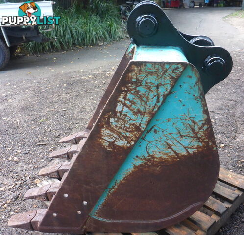 15-30 ton (80mm pin) 1200mm Kobelco Excavator GP Digging Bucket