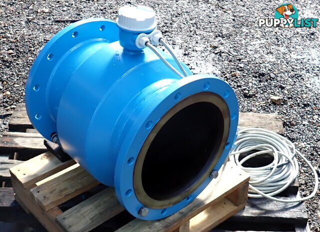 New Endress+Hauser DN300, Proline Promag W 400 Electromagnetic Flowmeter