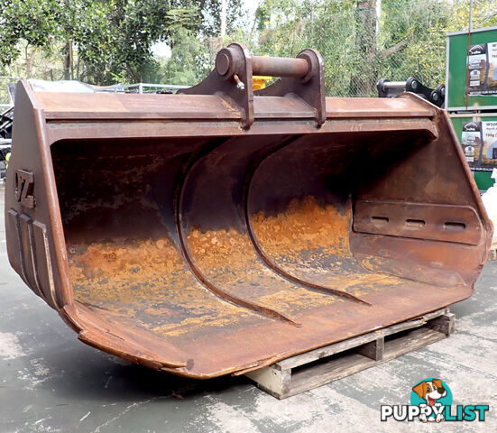 23-48 ton (100mm / 90mm pin) 2600mm OZ Excavator Mud Batter Bucket suit Cat 336