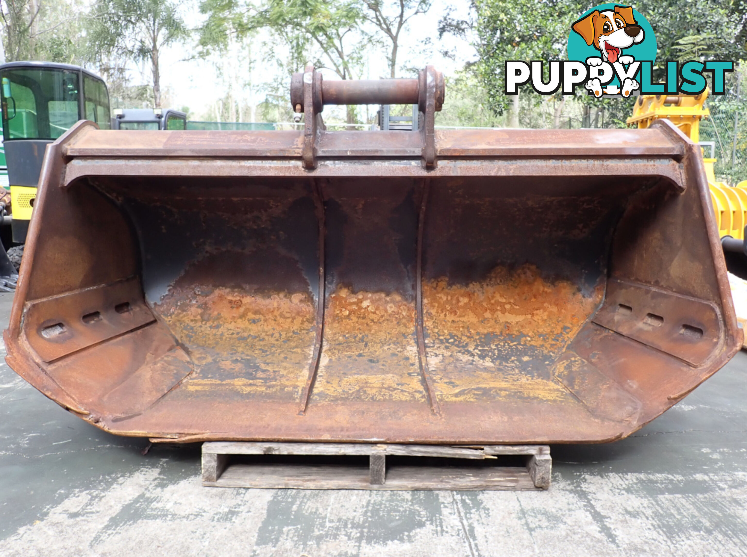 23-48 ton (100mm / 90mm pin) 2600mm OZ Excavator Mud Batter Bucket suit Cat 336
