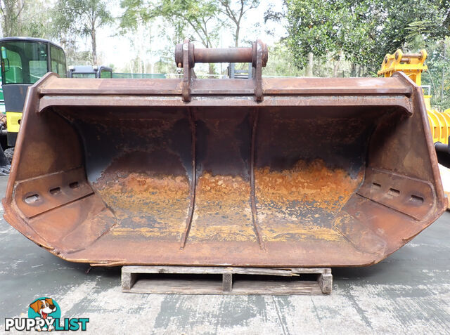 23-48 ton (100mm / 90mm pin) 2600mm OZ Excavator Mud Batter Bucket suit Cat 336