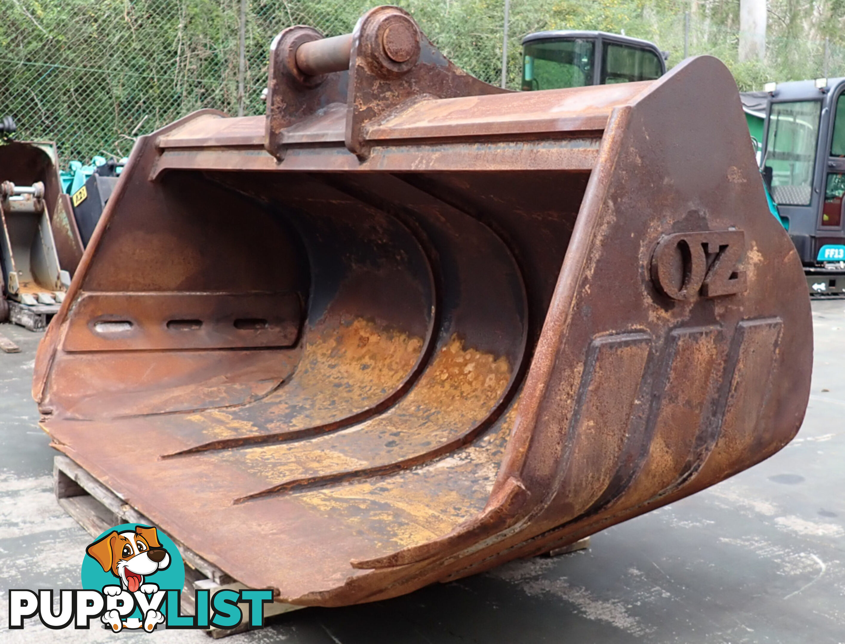 23-48 ton (100mm / 90mm pin) 2600mm OZ Excavator Mud Batter Bucket suit Cat 336