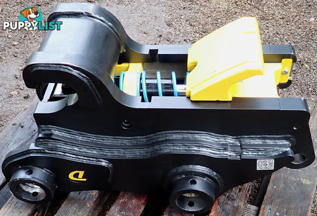 90mm pin Hitch grabs 80 & 90mm buckets, New Doherty D-Lock Quick Hitch