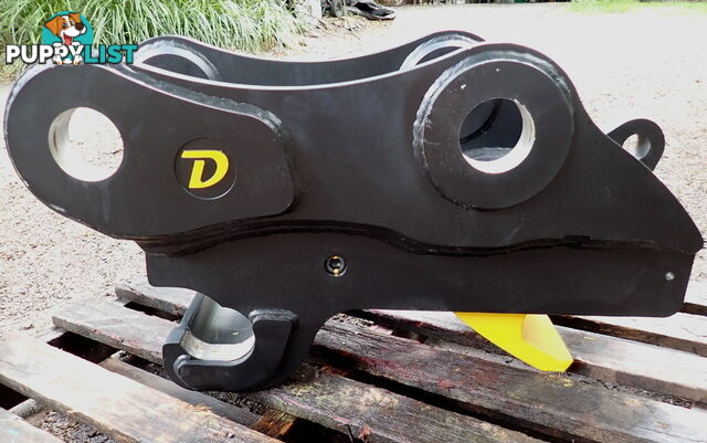 90mm pin Hitch grabs 80 & 90mm buckets, New Doherty D-Lock Quick Hitch