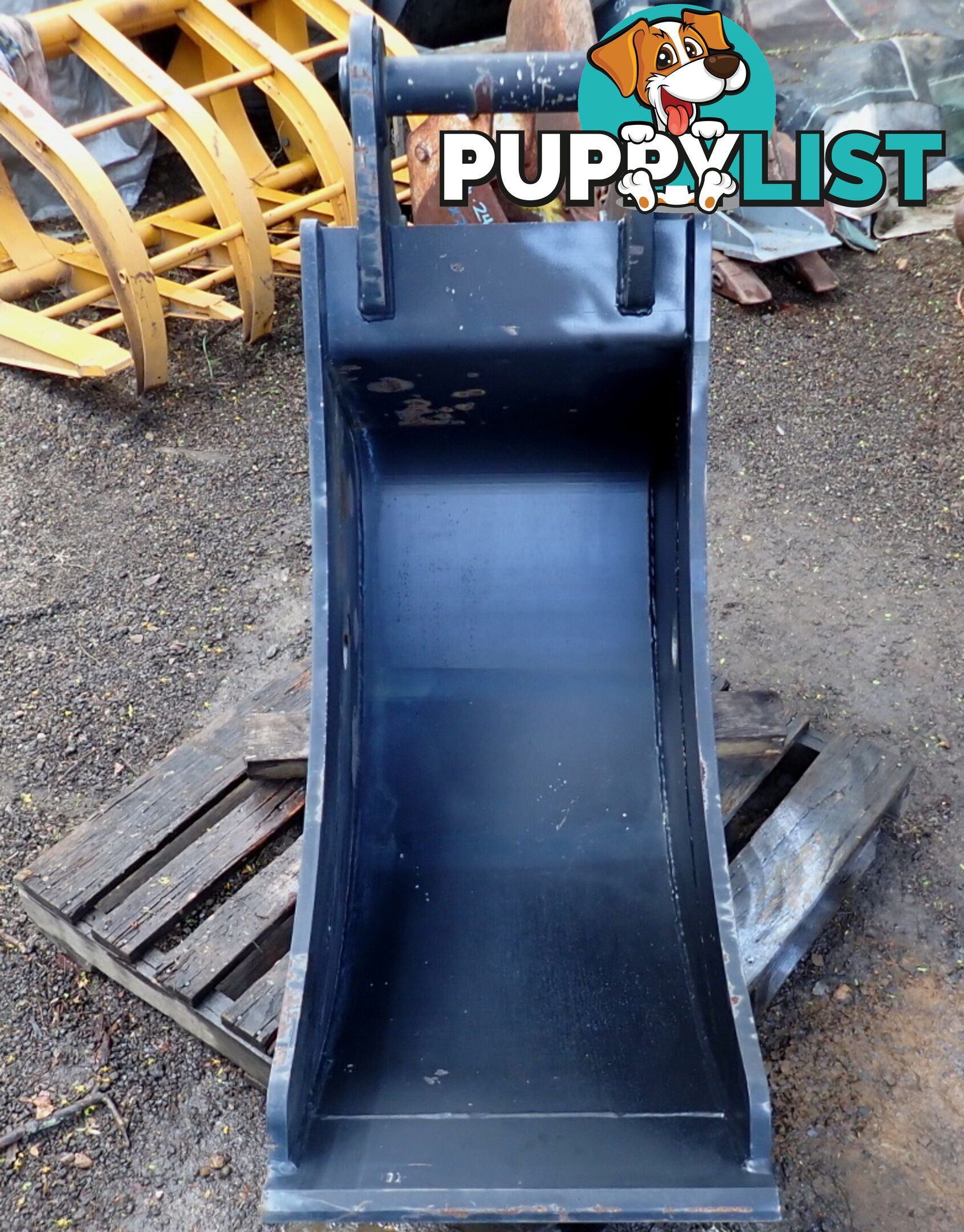 New 15-32 ton (80mm pin) 600mm Doherty Excavator Cleanup Gummy Bucket