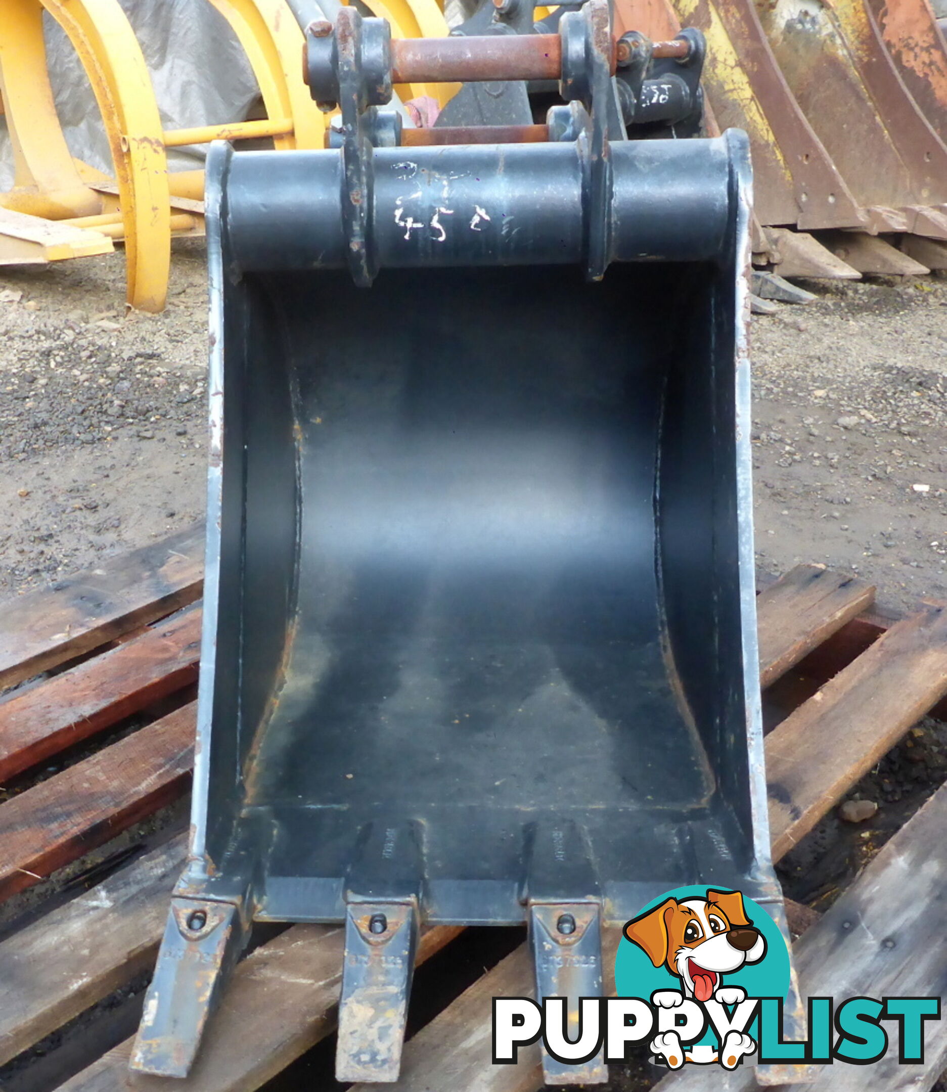 New 1.5-4 ton (35mm pin) 450mm AHE Excavator Digging GP Bucket (High Capacity)