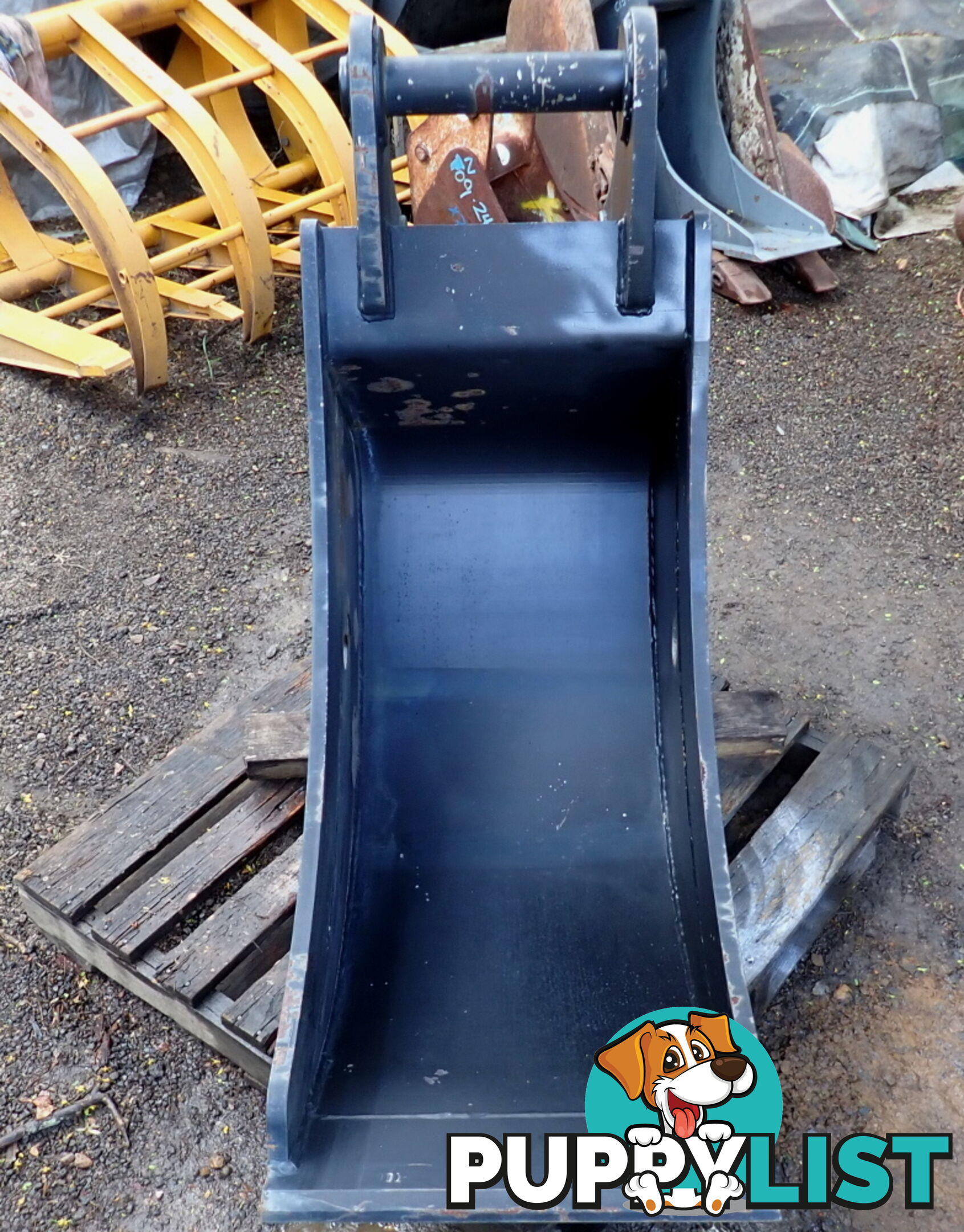 New 15-32 ton (80mm pin) 600mm Doherty Excavator Cleanup Gummy Bucket