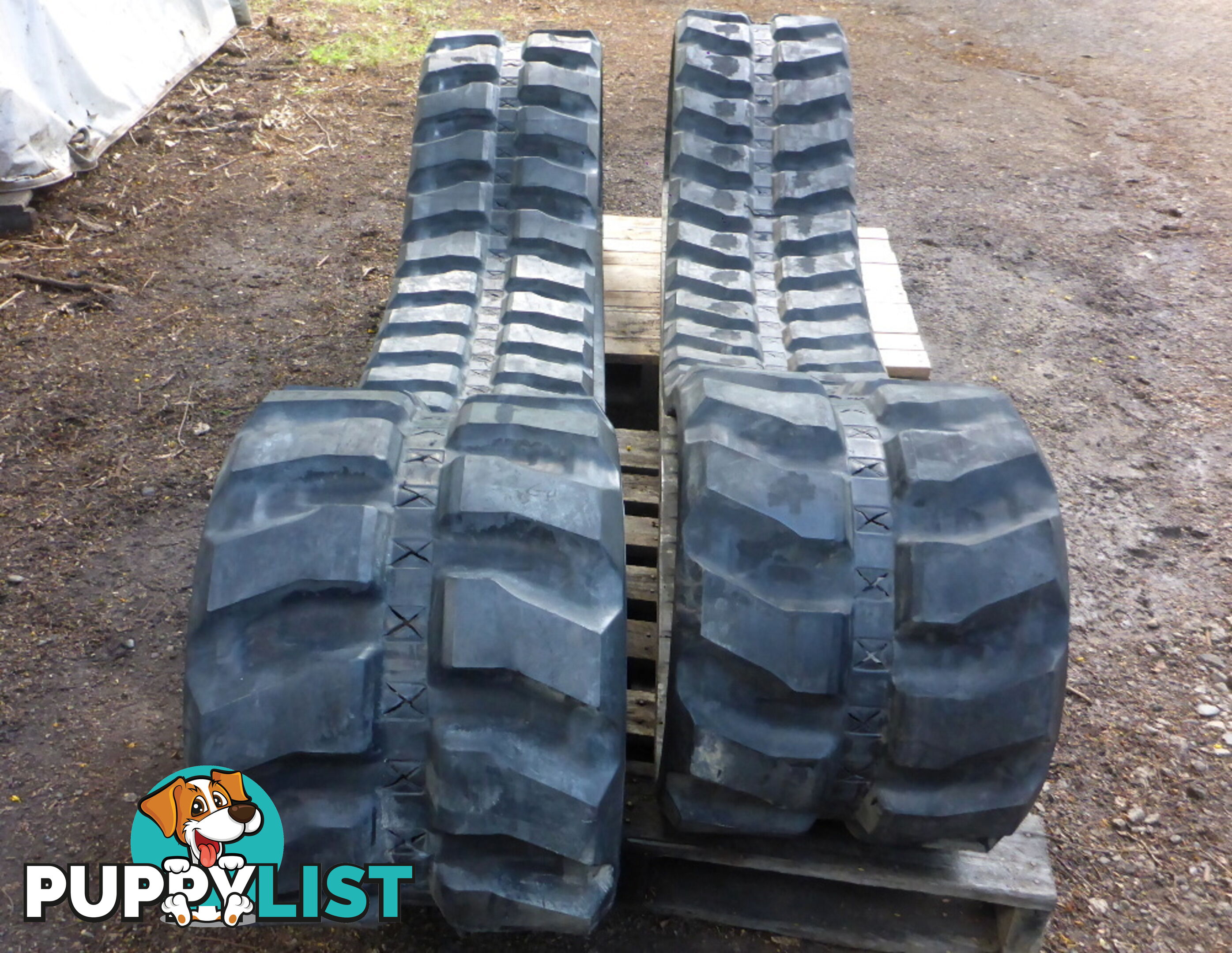 Genuine Komatsu PC95 Excavator Rubber Tracks 450x76x84