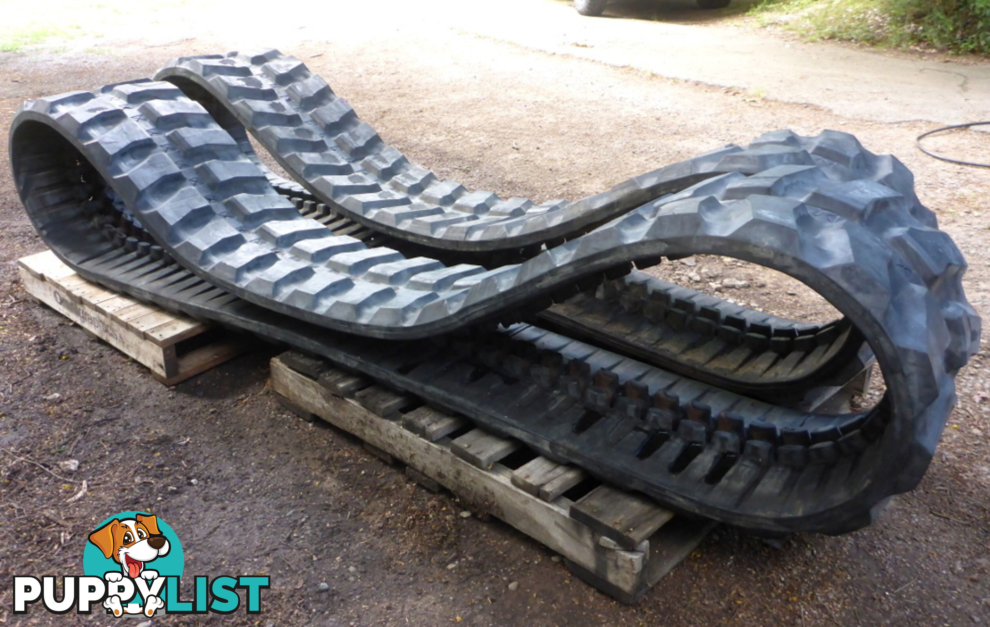 Genuine Komatsu PC95 Excavator Rubber Tracks 450x76x84