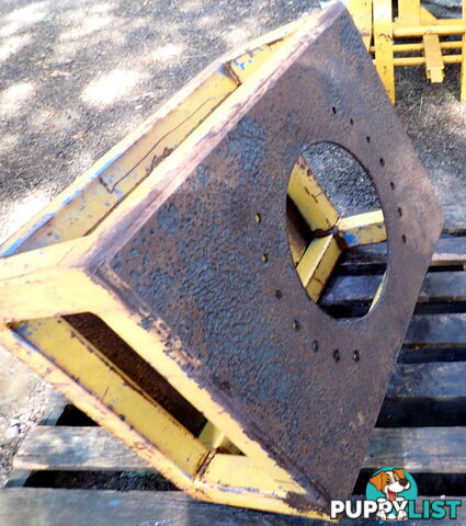 12-23 ton (70mm pin) Excavator Headstock Hitch Mounting Plate suit Cat