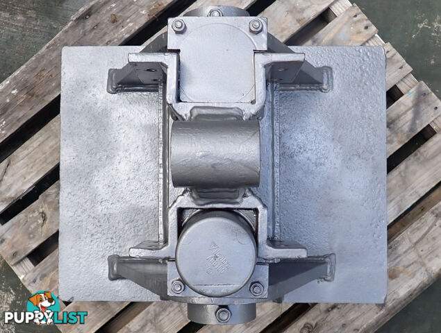 30-50 ton (100mm pin) OZ Buckets Excavator Auger Headstock Hitch Mount