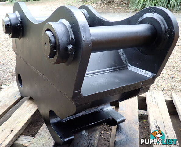 Use 80mm Pin Buckets on 70mm Excavator, Adaptor Manual Quick Hitch Coupling