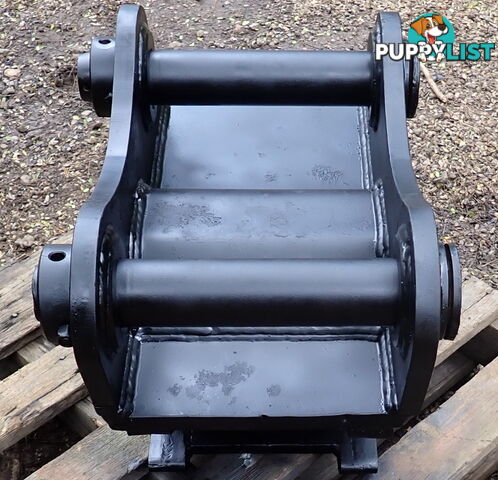 Use 80mm Pin Buckets on 70mm Excavator, Adaptor Manual Quick Hitch Coupling