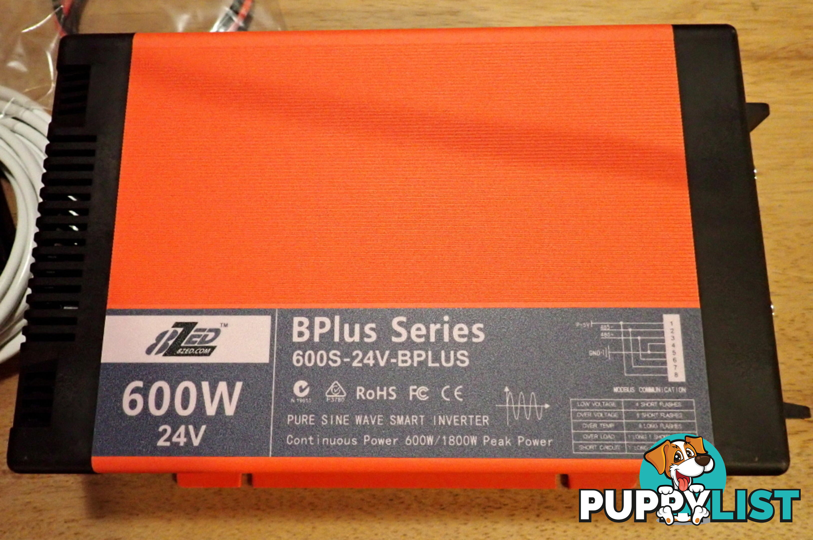 RRP $560. New 600w (1800w peak) 24Vdc-240Vac Pure Sine Wave Smart Power Inverter