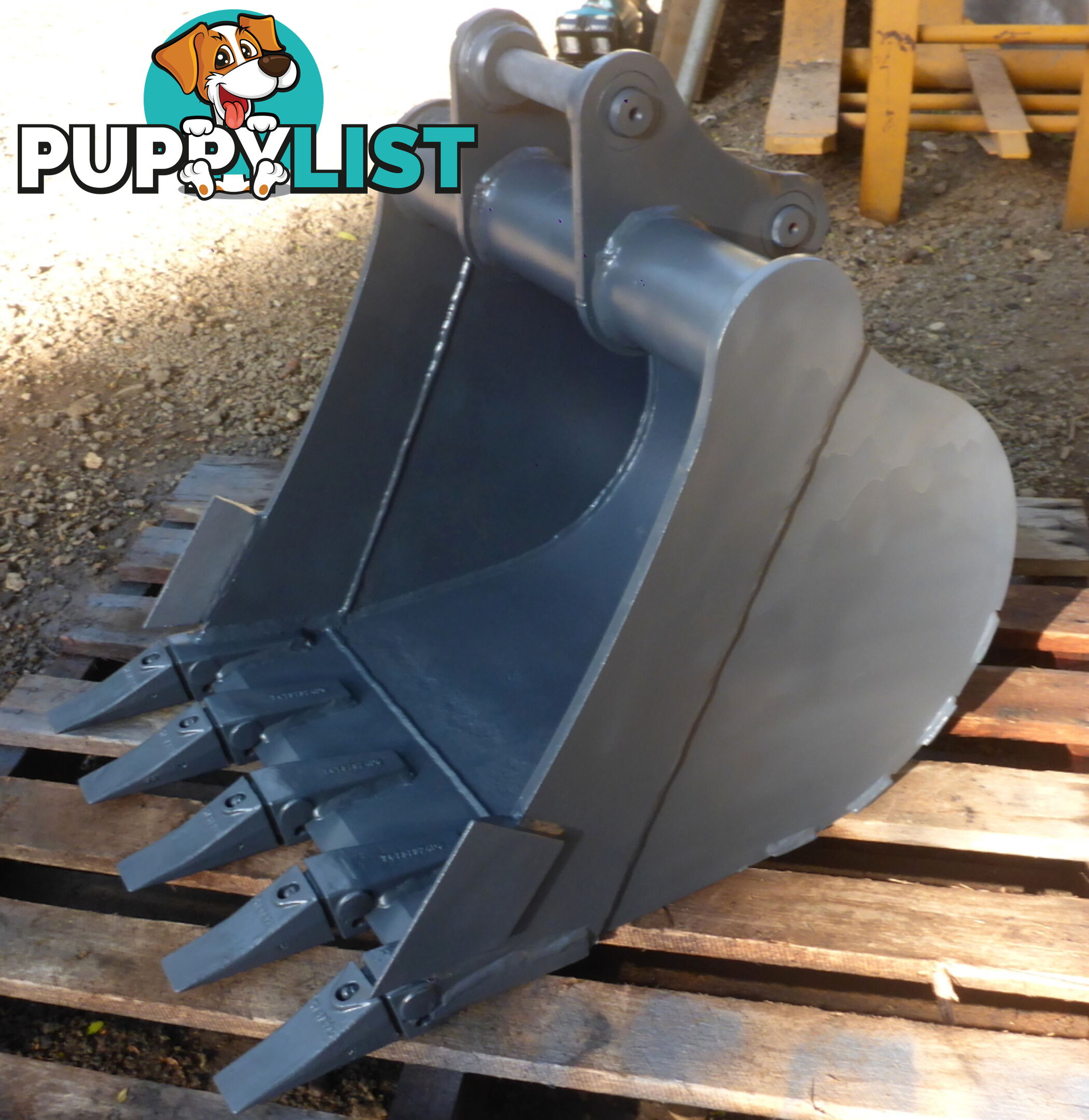 New 1.5-4 ton (35mm pin) 600mm AHE Excavator Digging GP Bucket (high capacity)