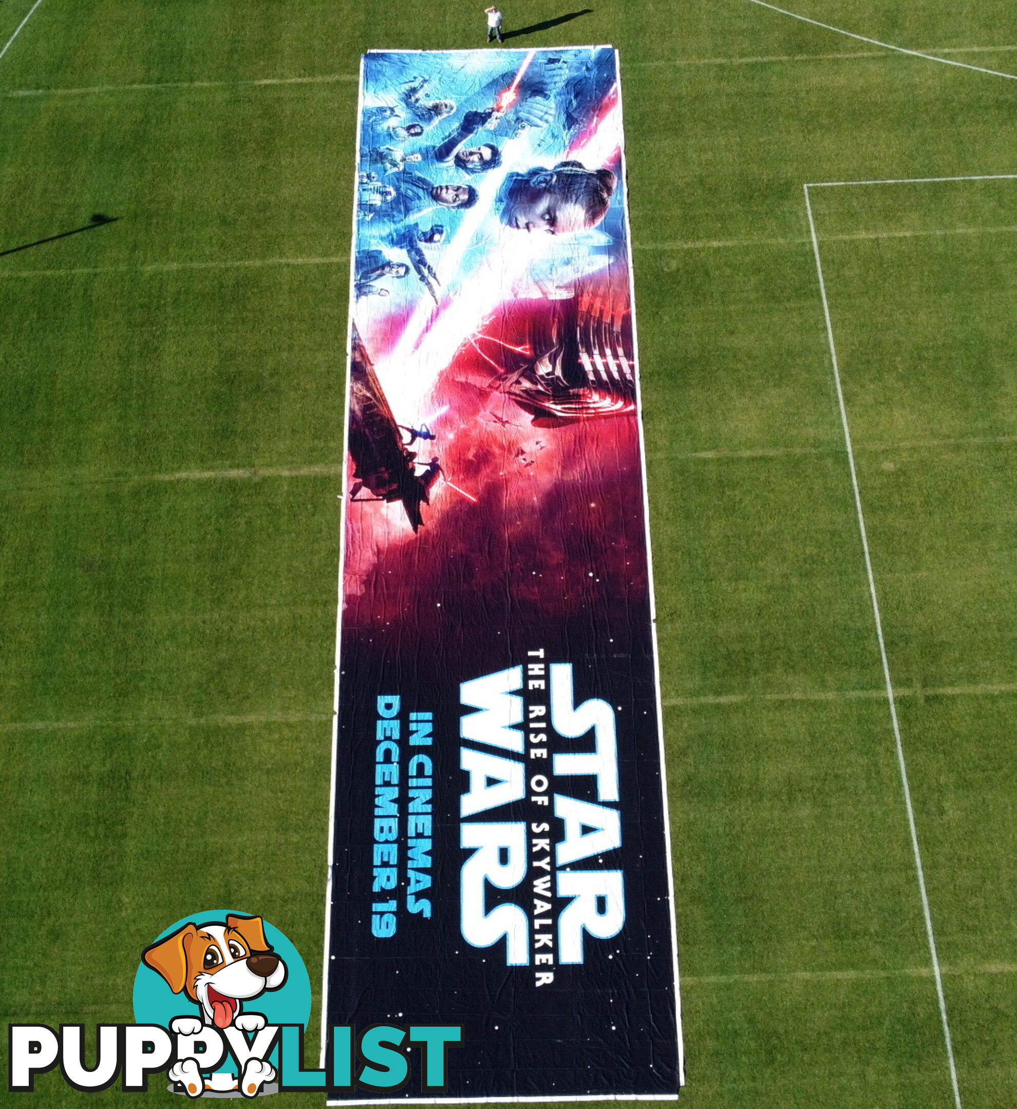 World's Largest Star Wars Poster 40m x 10m (400m2)