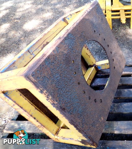 12-23 ton (70mm pin) Excavator Headstock Hitch Mounting Plate suit Cat