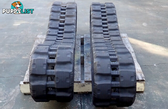 2 John Deere Track Loader / Excavator Rubber Tracks 320x86x52 suit Bobcat, JD, Komatsu, Kubota etc