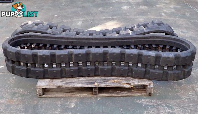 2 John Deere Track Loader / Excavator Rubber Tracks 320x86x52 suit Bobcat, JD, Komatsu, Kubota etc