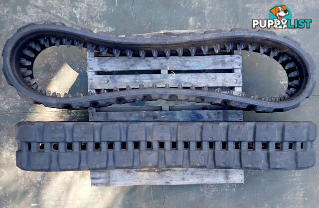 2 John Deere Track Loader / Excavator Rubber Tracks 320x86x52 suit Bobcat, JD, Komatsu, Kubota etc