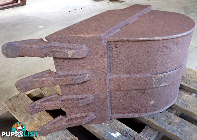 30mm pin, 350mm Excavator & Backhoe GP Digging & Trenching Bucket
