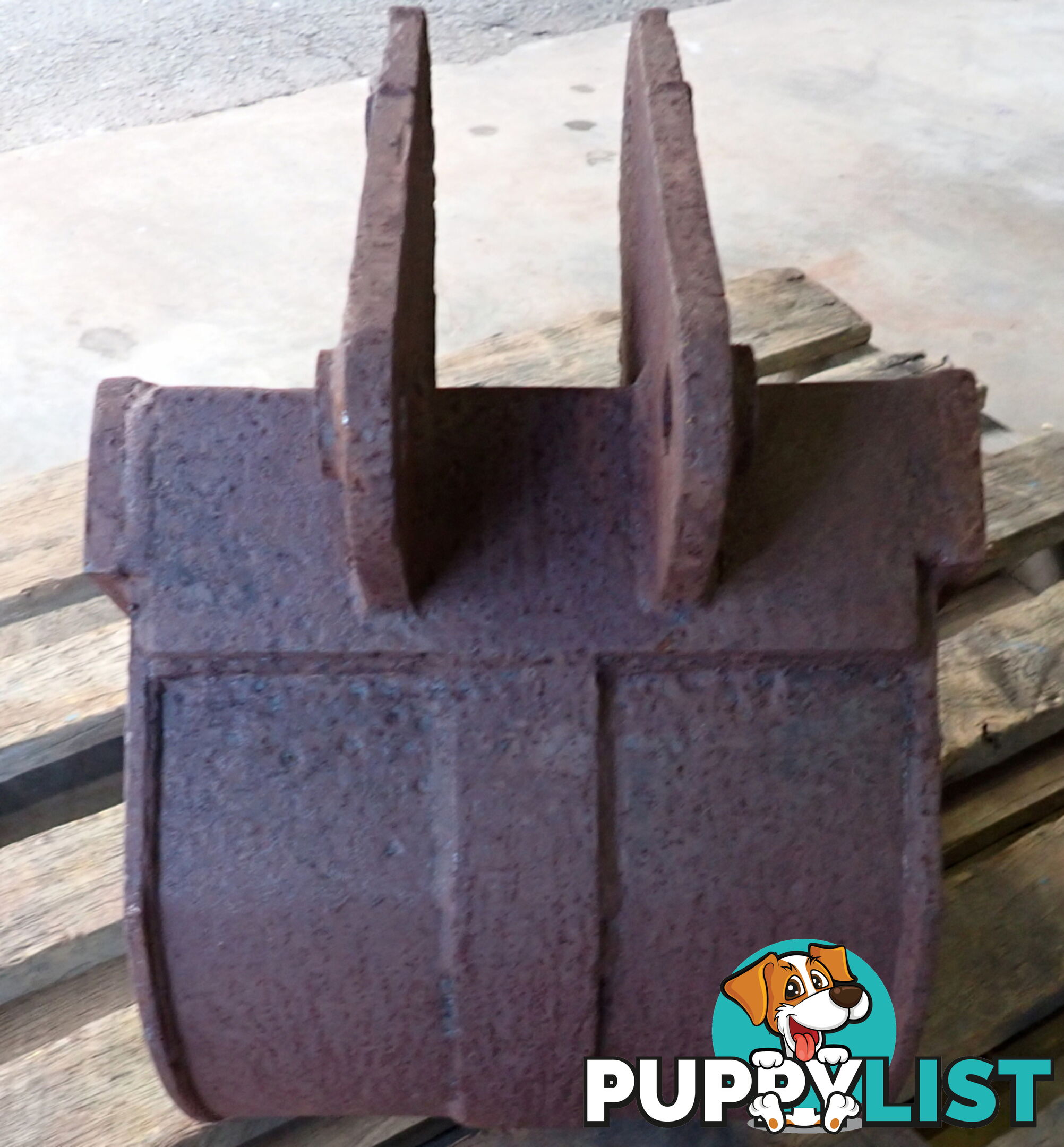 30mm pin, 350mm Excavator & Backhoe GP Digging & Trenching Bucket