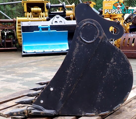 New 4-12 ton 850mm AHE Excavator / Backhoe GP Digging Bucket, Partial Headstock