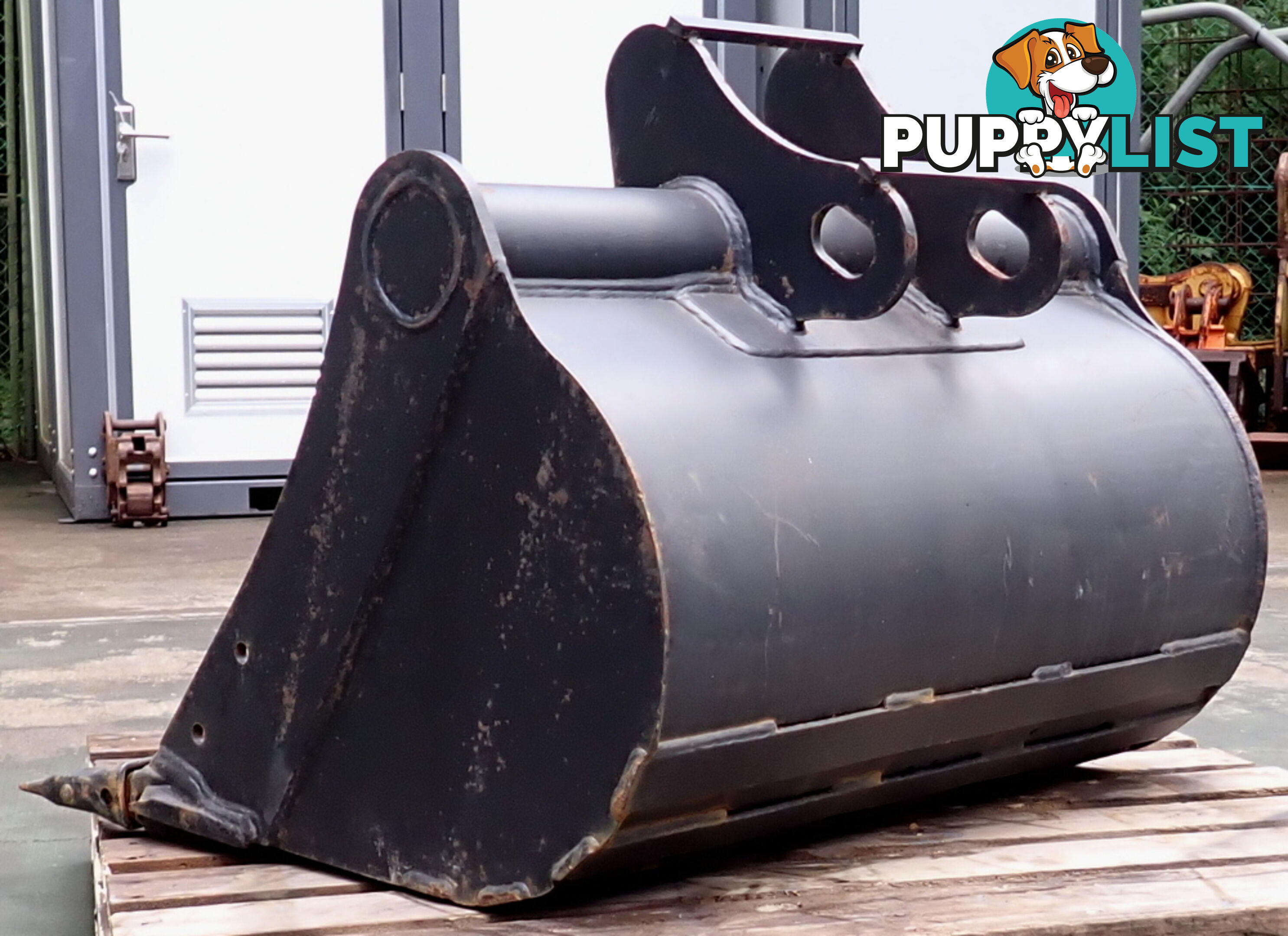 New 4-12 ton 850mm AHE Excavator / Backhoe GP Digging Bucket, Partial Headstock