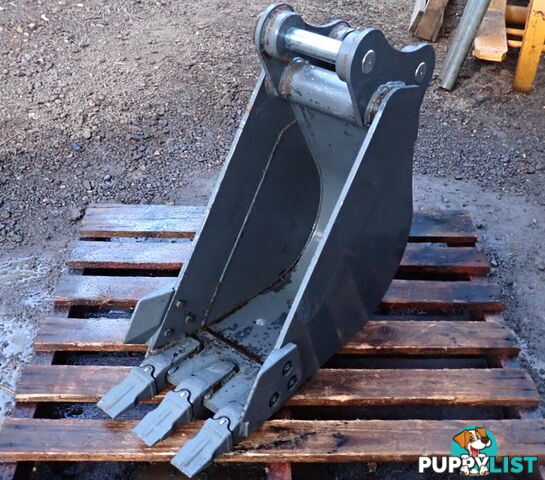 New 3-7 ton (45mm pin) 350mm Kubota Excavator Digging GP Bucket