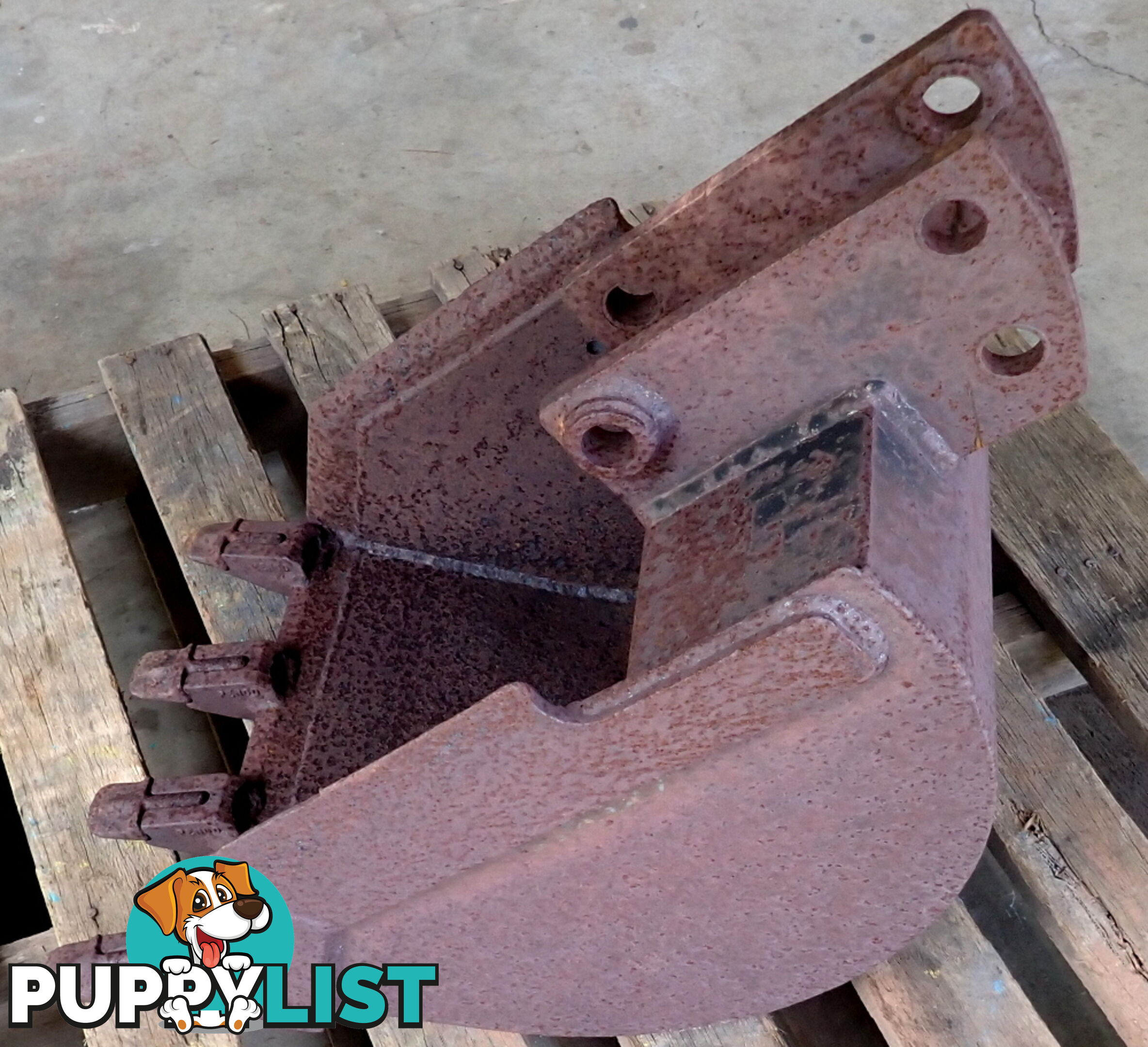28.5mm pin, 450mm Excavator & Backhoe GP Digging & Trenching Bucket